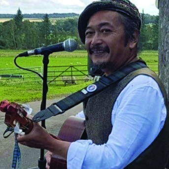 Andy Chung Live